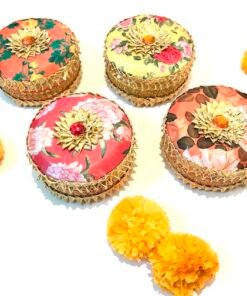 Alternative view of Floral Sweet Box