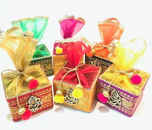Square Ganpati tissue Sweet Box - Image 2