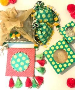 Alternative view of Ganpati Bappa Moreya Hamper