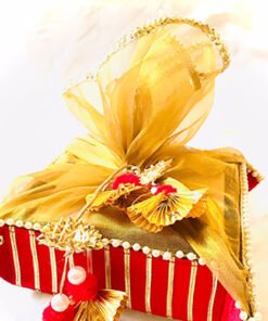 Gota Patti Contrast Wedding hamper - Image 12