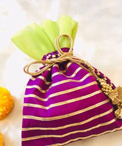 Gota Patti Contrast Wedding hamper - Image 16