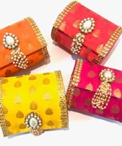 Broacde Boota Bangle Box