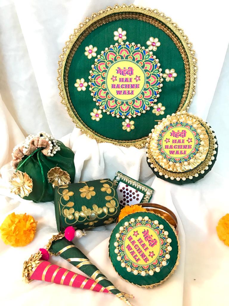 Beautiful mehndi plate ideas | Handcraft, Wedding design decoration,  Wedding gifts packaging