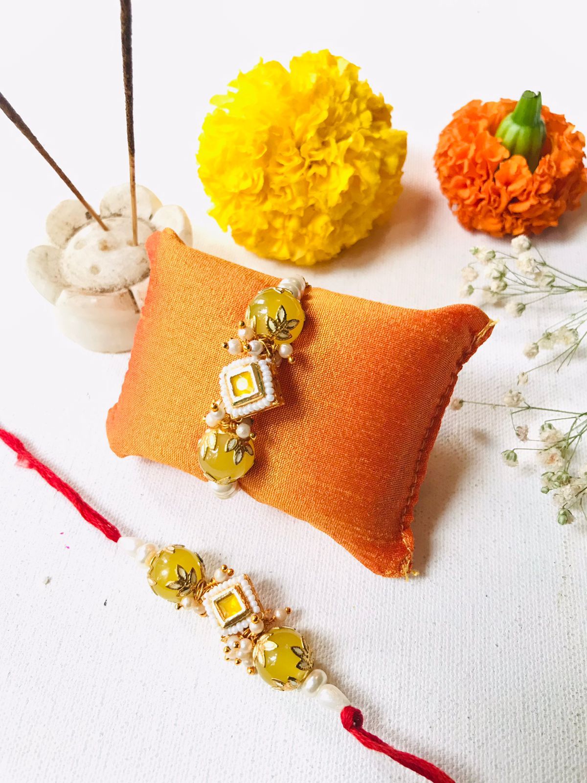 Kundan Pearl Rakhi & Lumba Set - Image 4