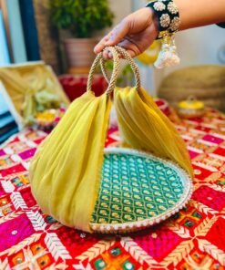 Alternative view of Royal Velvet Thaal