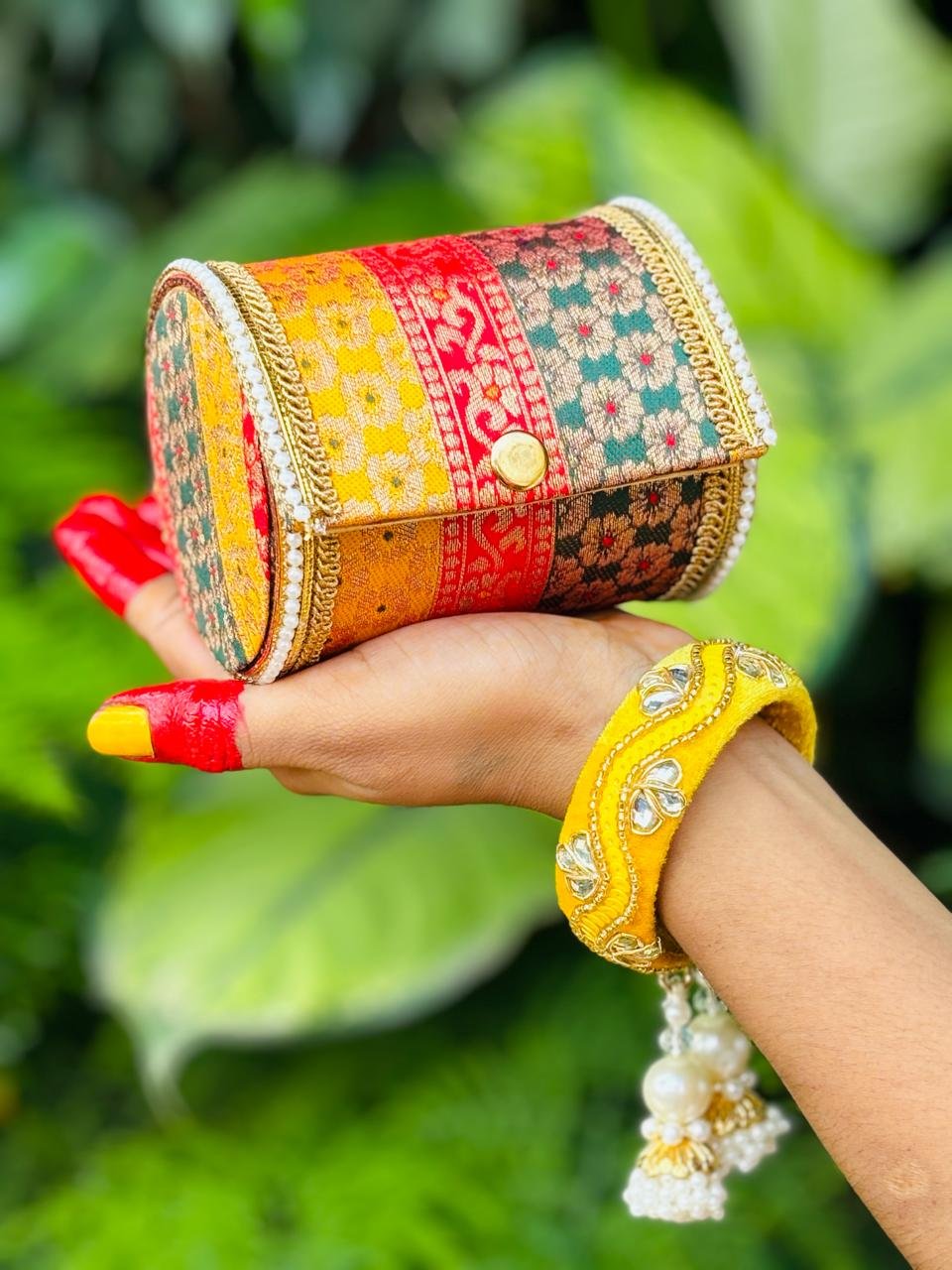 Rang-e-Banaras Bangle Box - Image 2