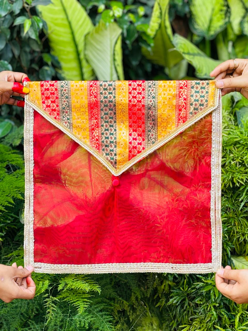 Rang-e-Banaras saree cover