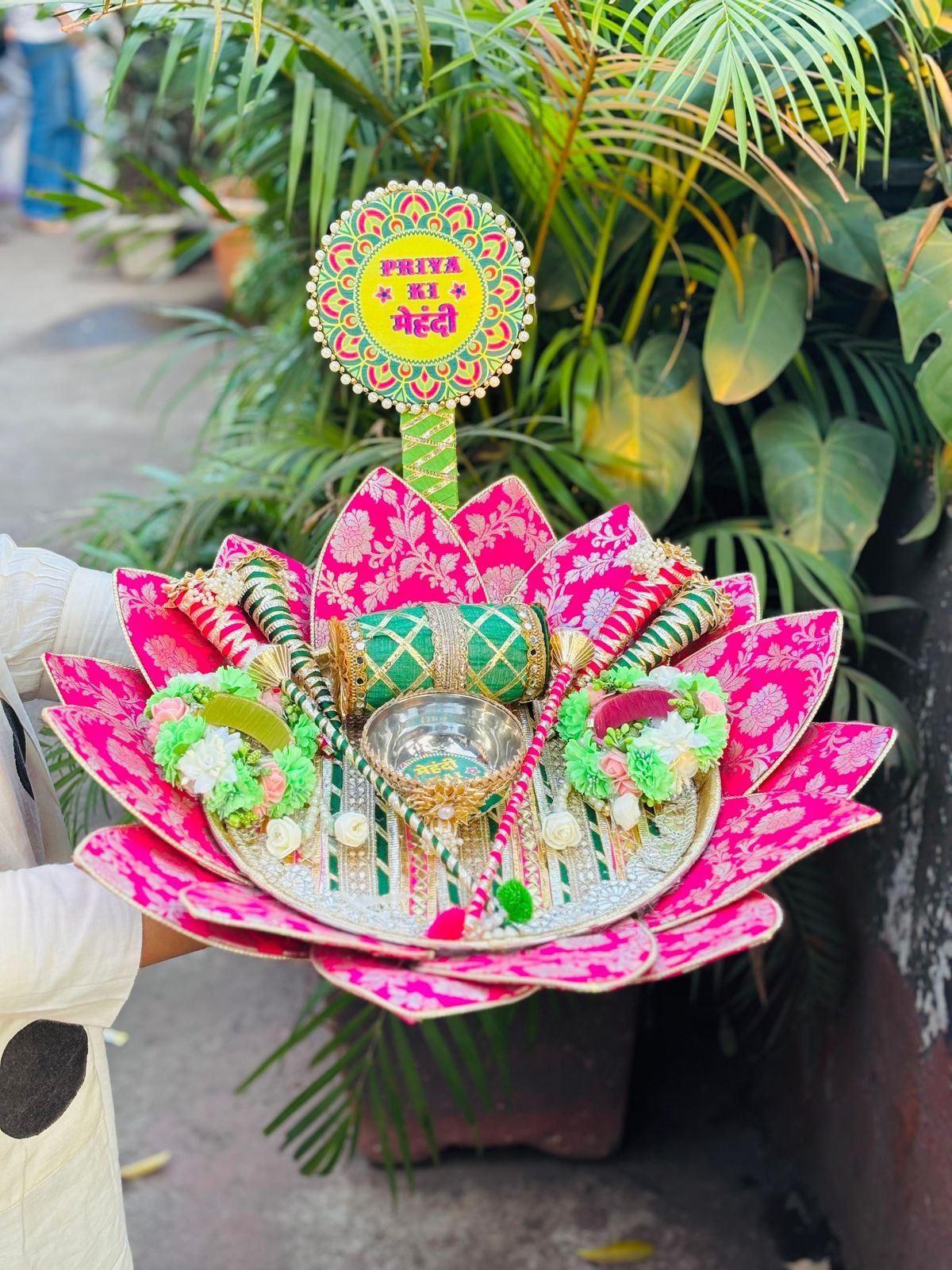 Lotus Mehandi Platter - Image 2