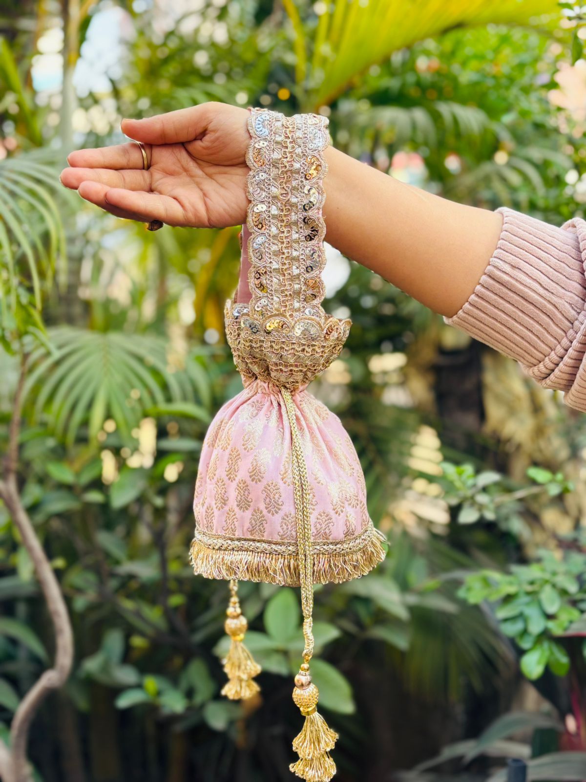Brocade Zari Potli - Image 2