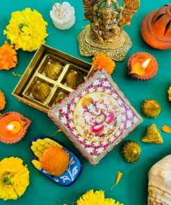 Alternative view of Ganpati Lilly  Boxes