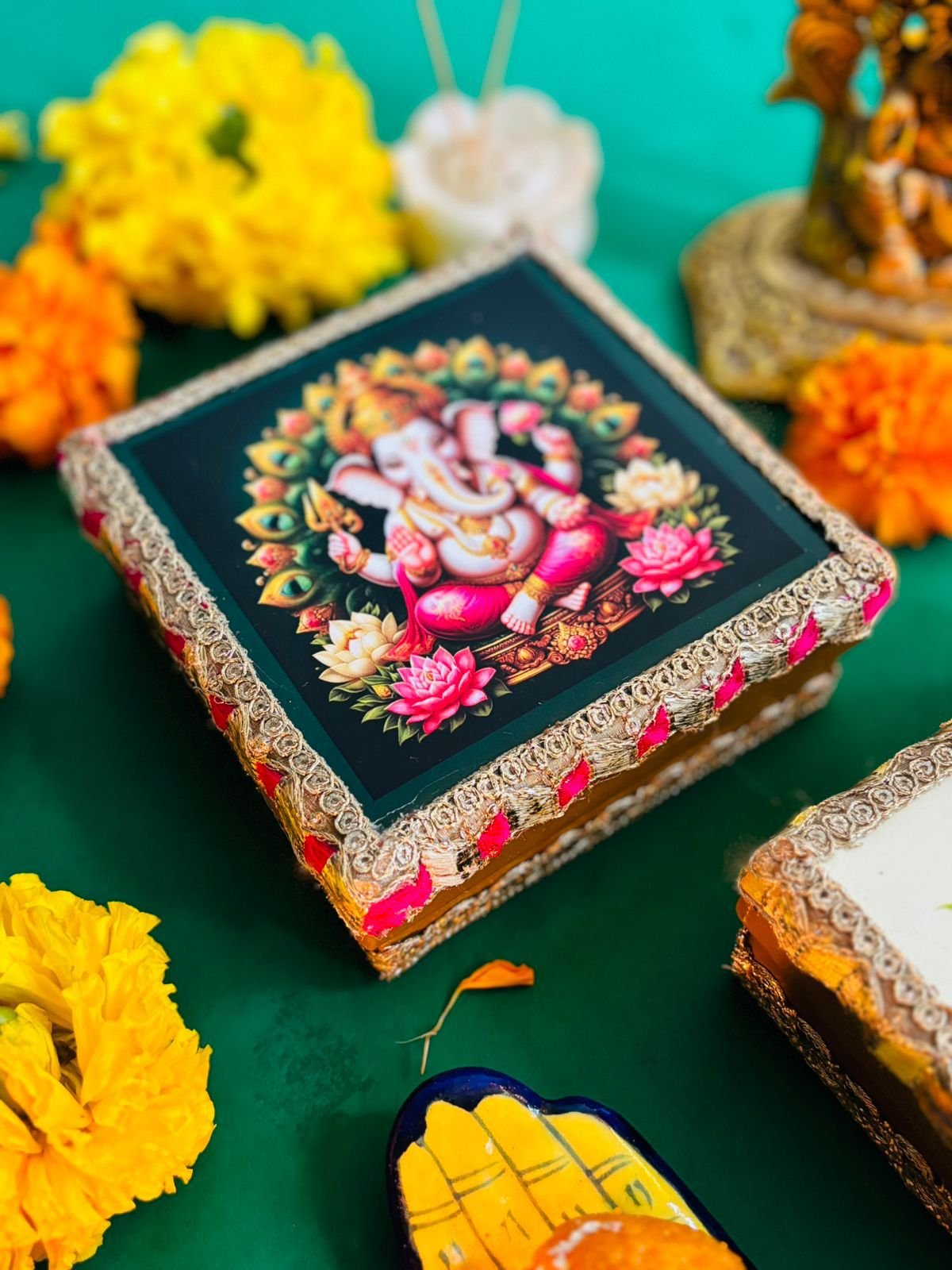 Ganpati Lilly Boxes - Image 8
