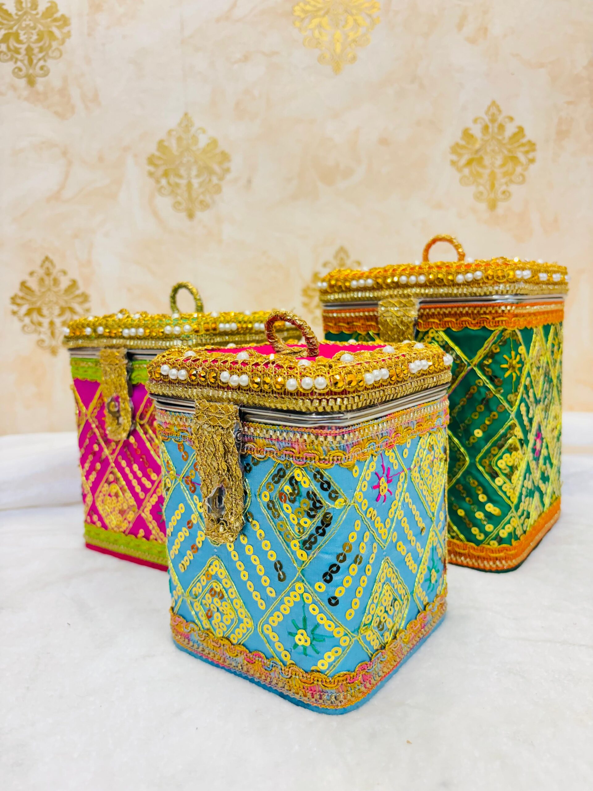 Glitter Square Bhaji Box - Image 2