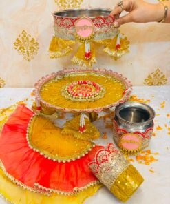 Alternative view of Dulaniya Karwachauth Set
