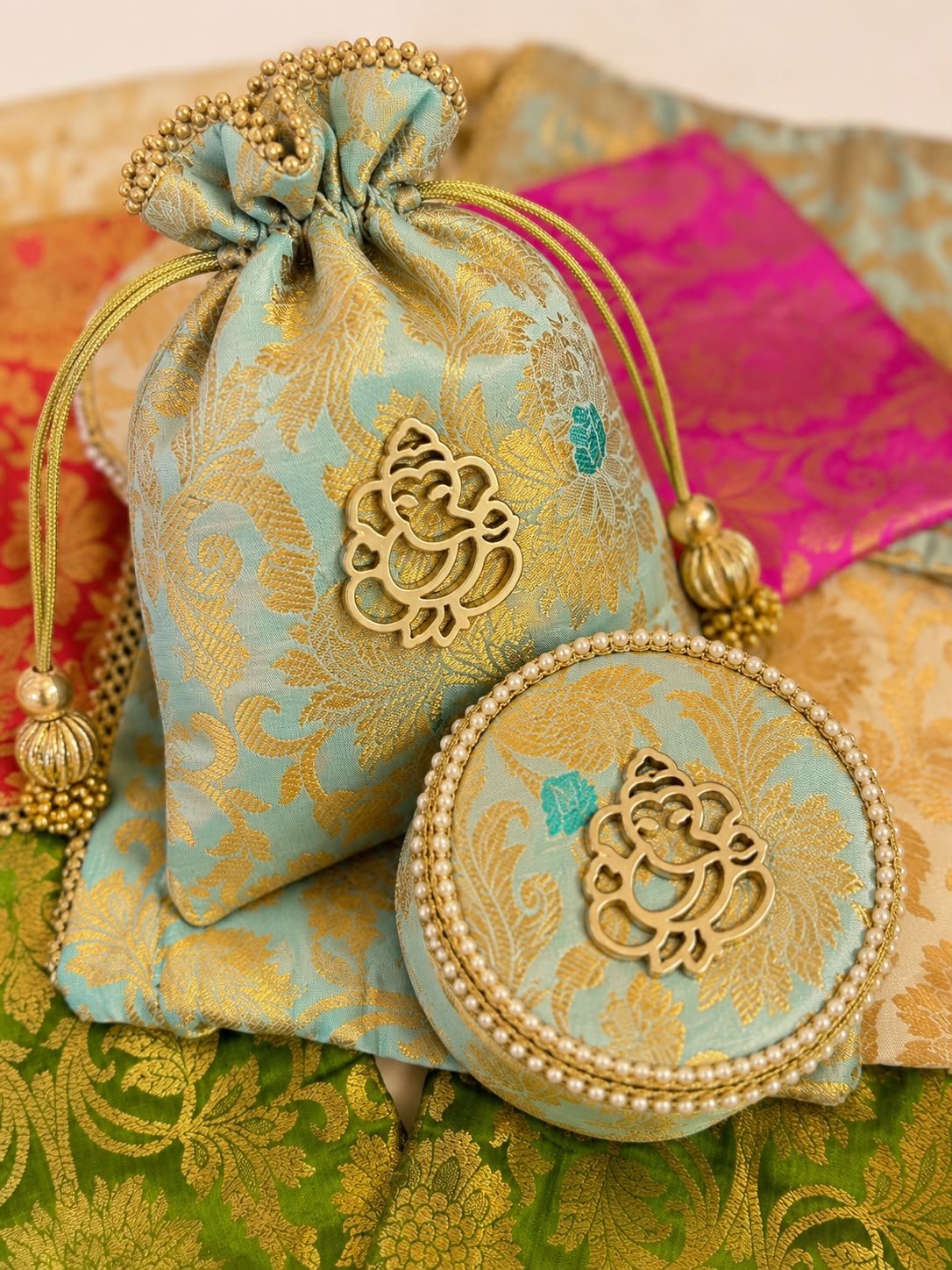 Banarasi Brocade Ganesha Potli and Box Combo - Image 6